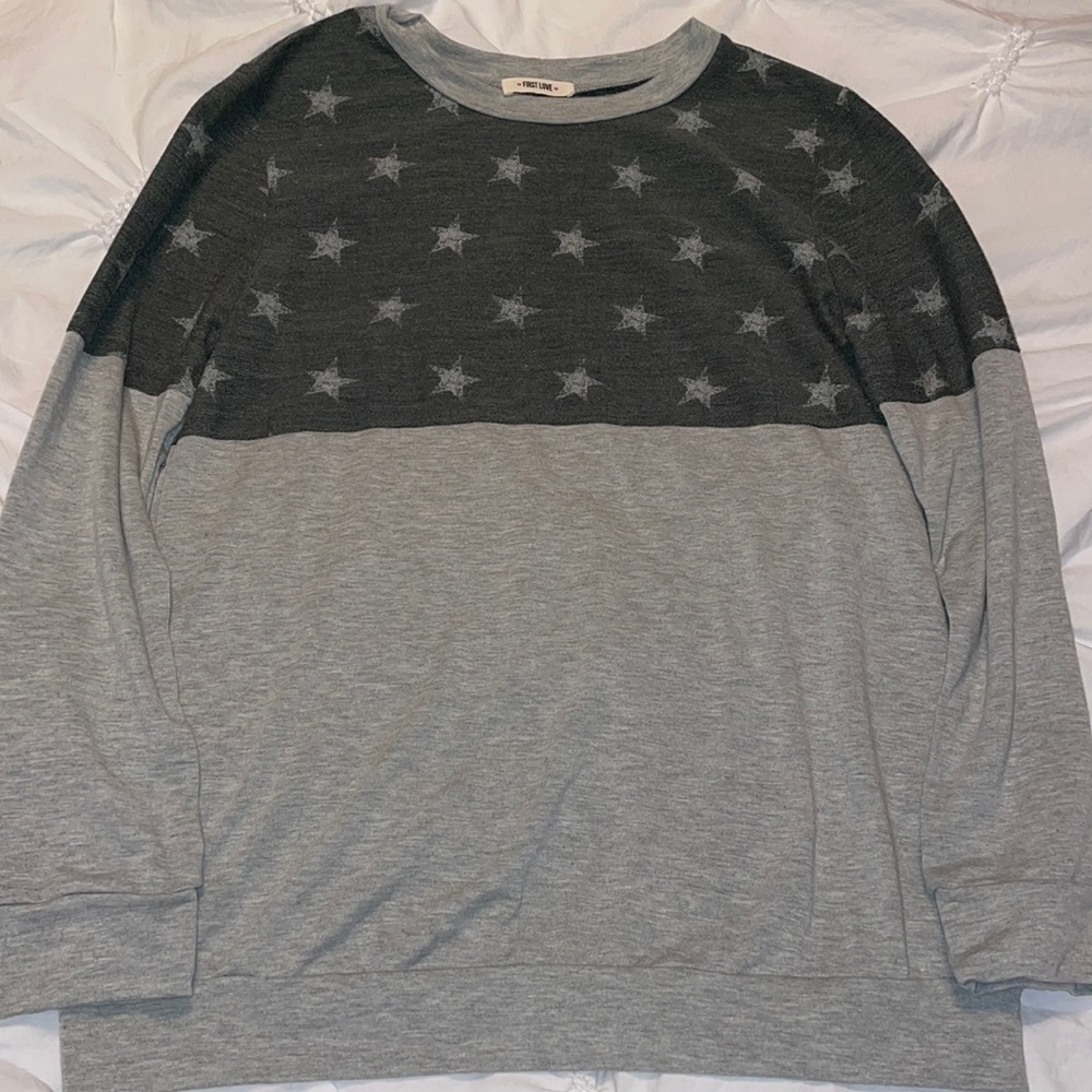 EUC  - First Love - size medium - gray long sleeve T-shirt with stars